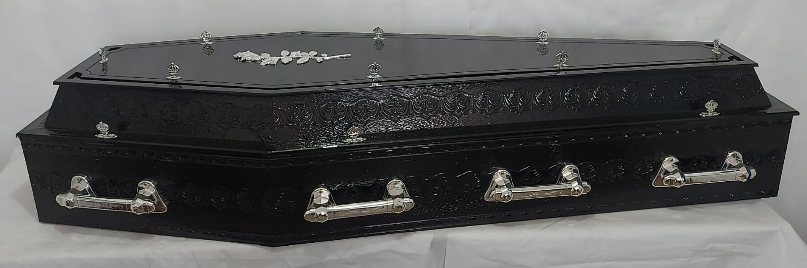 WhatsApp Image 2025-05-10 at 18.50.56 (1).jpeg